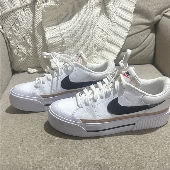 Nike Court Legacy Lift - Picture 3 of 7